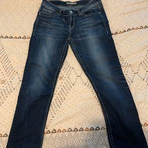 Women bke Sabrina capris good